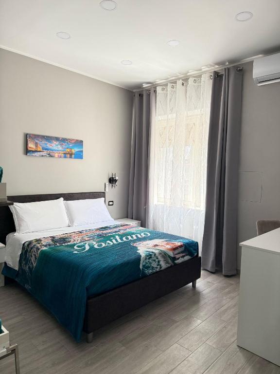 Punto di Partenza , starting point - B&B Naples