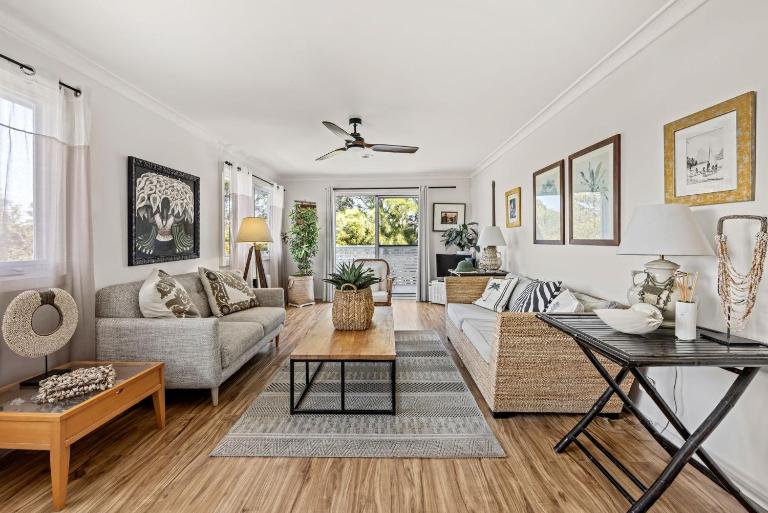 Blue Island - Pet Friendly - 1 Min Walk to Beach - B&B Culburra Beach