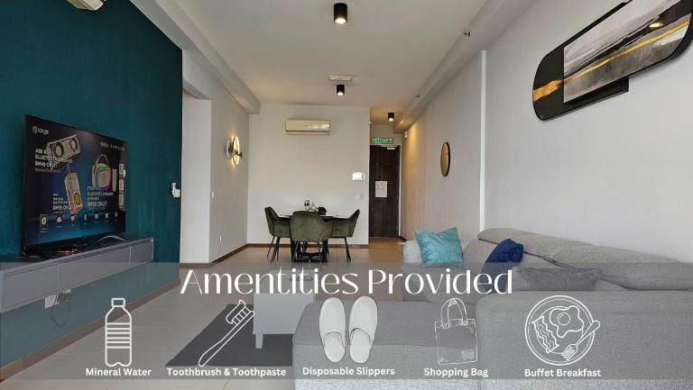 Family Seaview Suite with 3 Rooms by The Only Bnb - B&B Tanjung Tokong