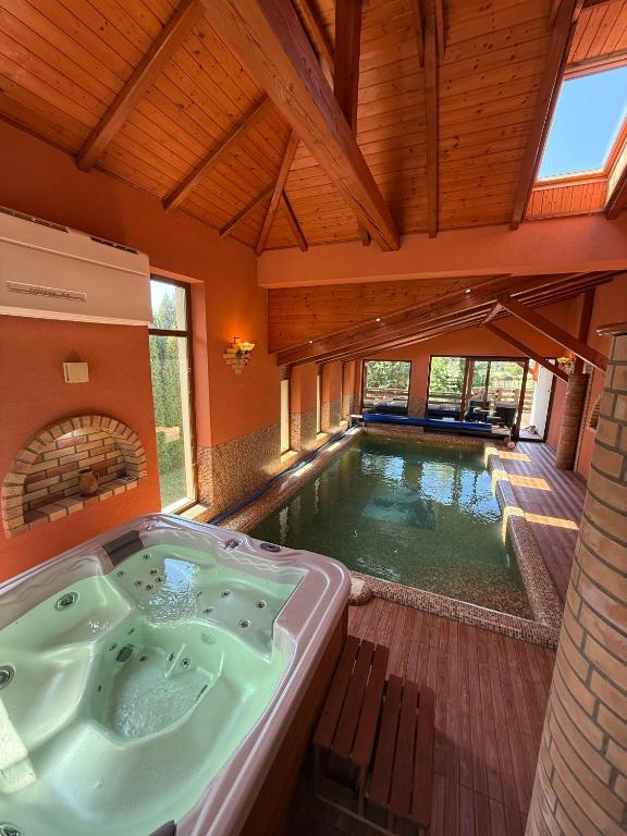 Vadászvilla - B&B Úrkút