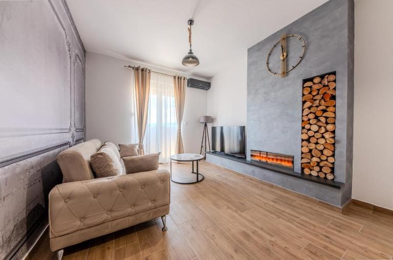 Impressive Premium Apartment - Bed and Breakfast Nikšić