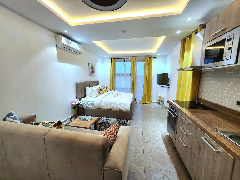 Bays Accra City Luxury Lodge at Park Apartments - B&B Accra
