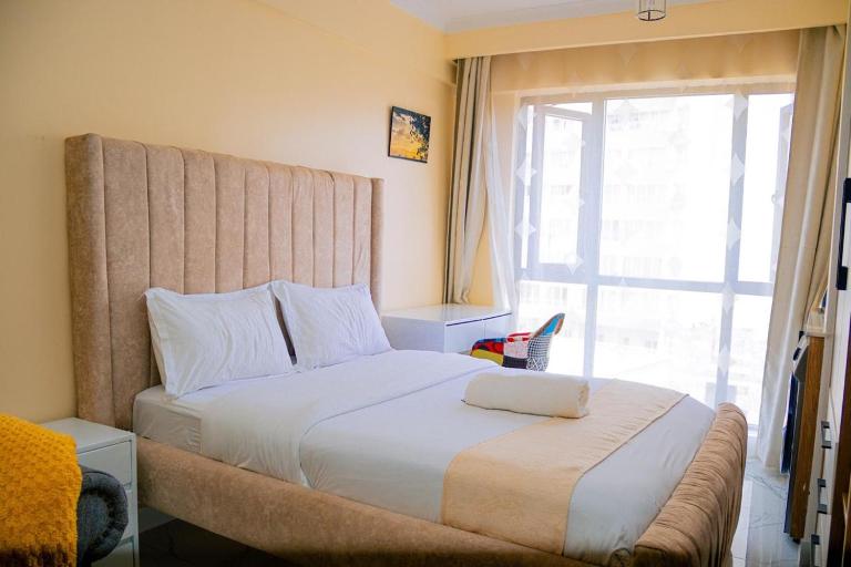 Sleek Executive Studio with High-Speed Fiber & Lift in Kilimani Nairobi - Bed and Breakfast Nairobi