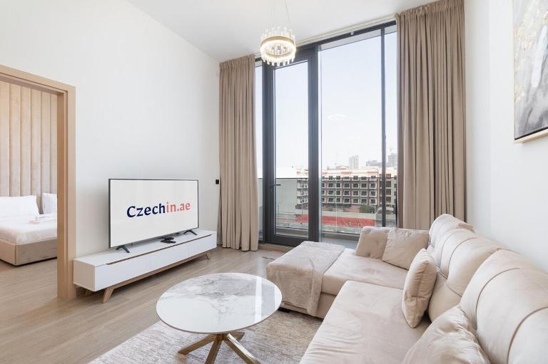Modern Aura Living Chic 1BR Hideaway in JVC - Chambres d'hôtes Dubaï