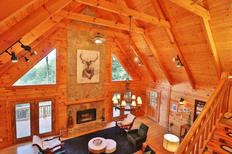 Mountain Gem, Hot Tub, Fire Pit, Views, Starlink Wi-fi - B&B Waynesville
