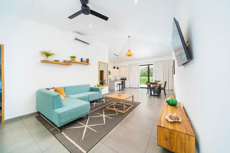CasaBlanca with Pool, 5 min from the Ocean - Ferienwohnung Cuajiniquil