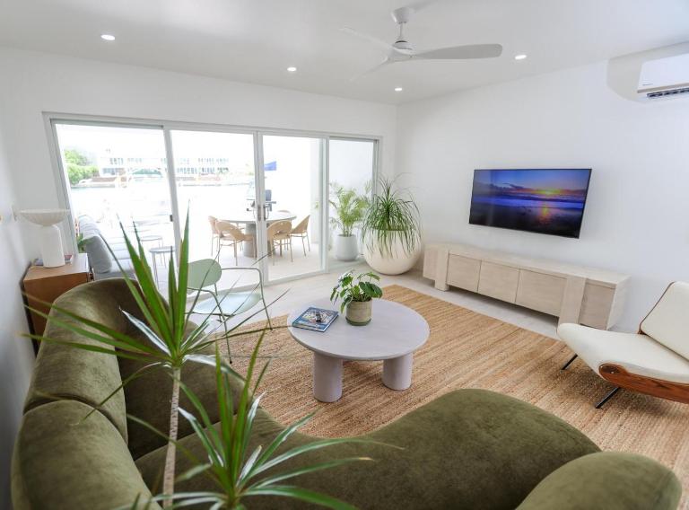 Wadadli Breeze - B&B Jolly Harbour