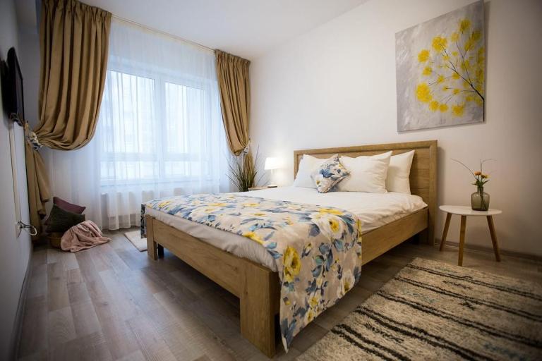 Ella Apartament Avantgarden-Free private parking - B&B Brasov