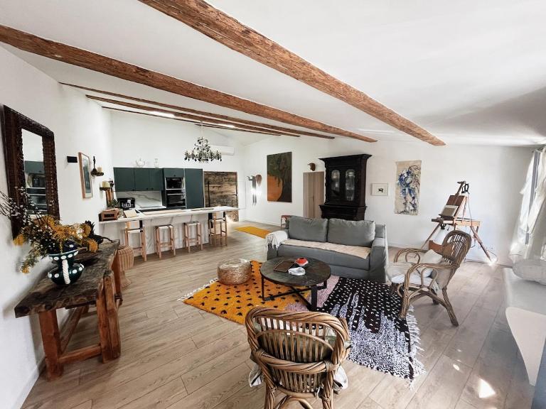 Appartement lumineux et artistique - B&B Arles