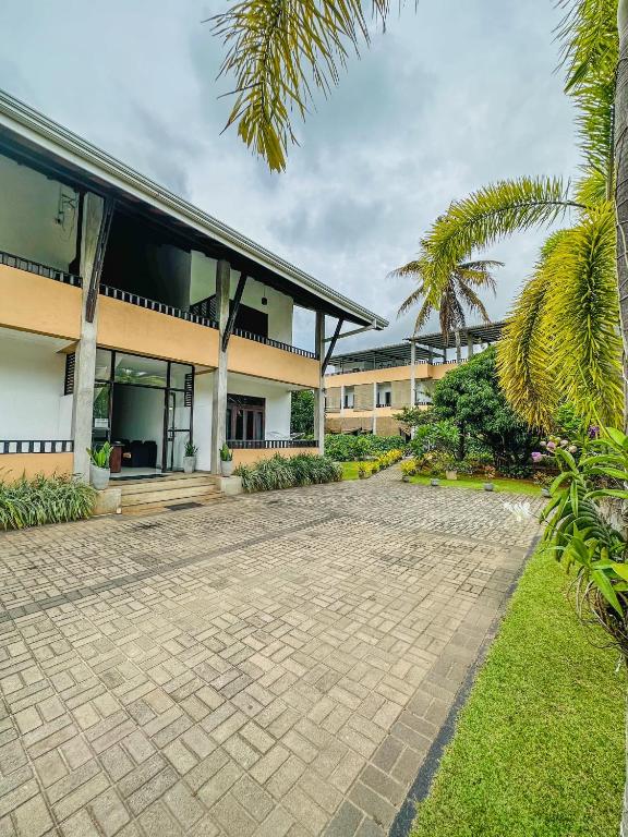 Sunrise Palace Negombo - Chambres d'hôtes Negombo