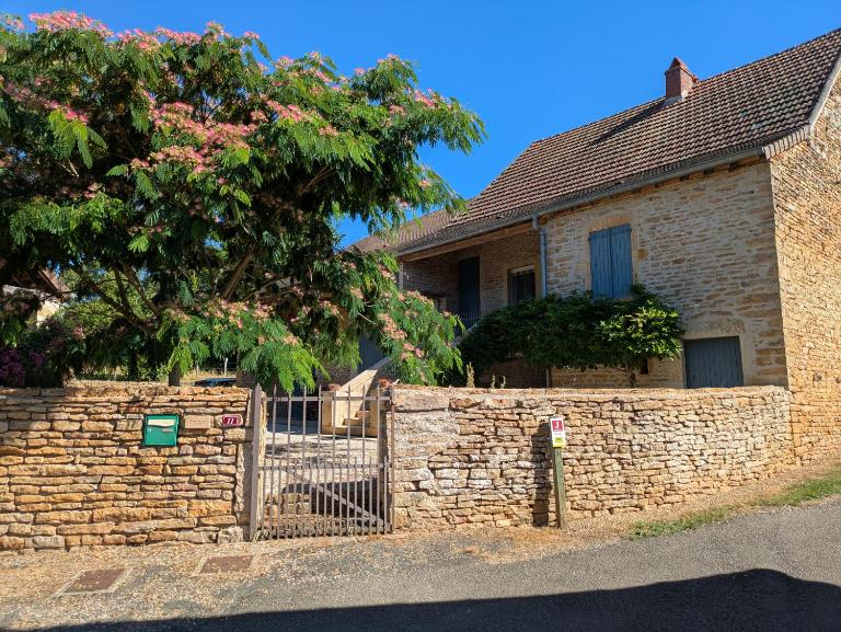 Chez Max et Juliette - Charmante maison familiale en bordure de forêt - Ferienwohnung Burnand