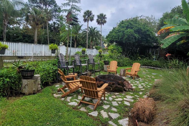 < 4 Mi to Boat Ramp & Mickler Beach: Unique Cabin - B&B Ponte Vedra Beach