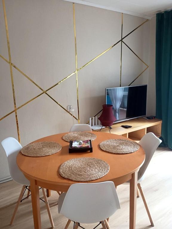 Chillroom - Ferienwohnung Rąbień