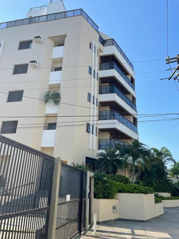 Praia Enseada Guarujá Apt 300 meters from the beach - Ferienwohnung Guarujá