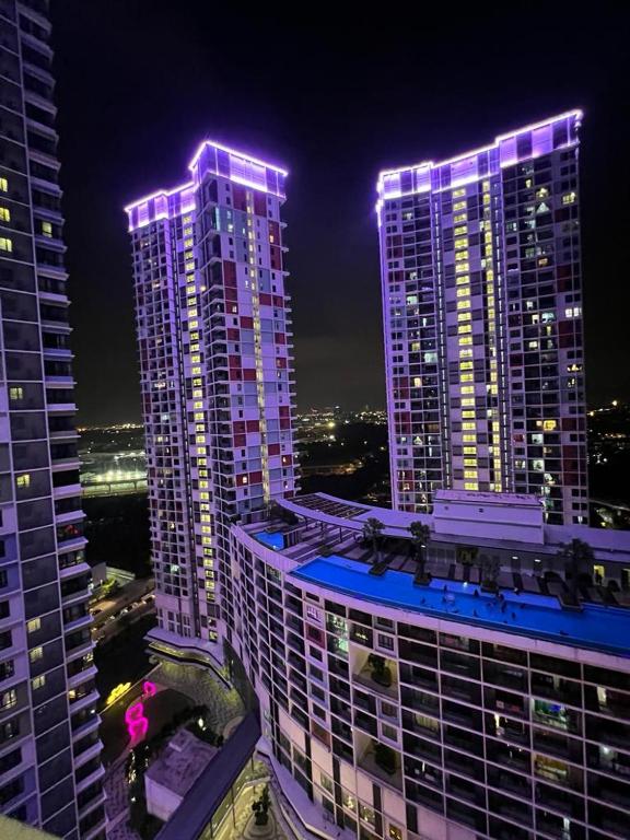 Suite 196 at i-City-2BR l 5 Pax l Wifi l 1 Car Park - B&B Shah Alam
