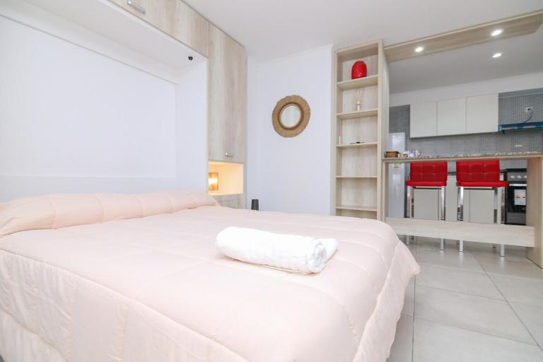Monoambiente Urquiza I con cochera - Santa Fe - B&B Santa Fe