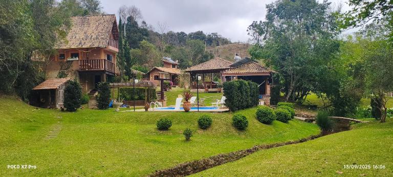 Chale Nossa Senhora Aparecida - Bed and Breakfast Cunha