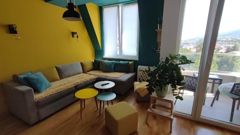N&D colorful apartment - B&B Skopje