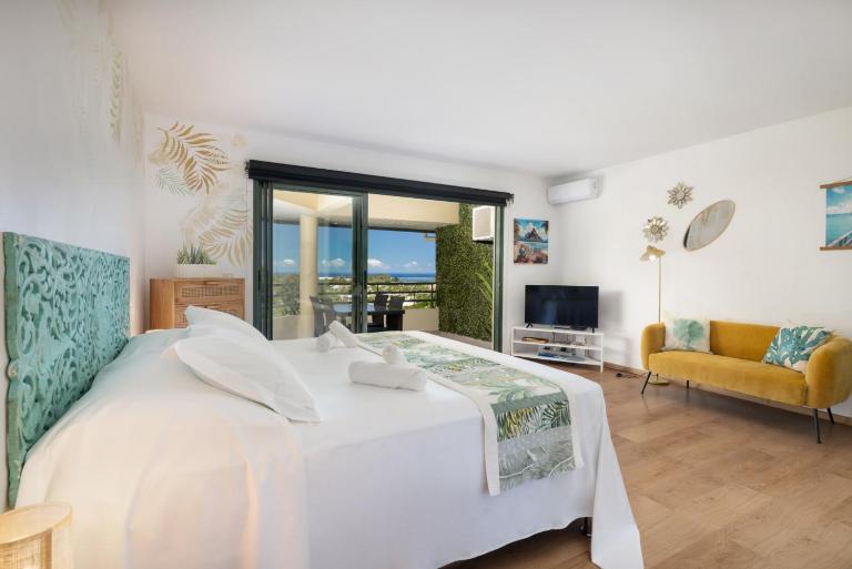 Ava Lodge - Studio dans résidence avec piscine - B&B Punaauia
