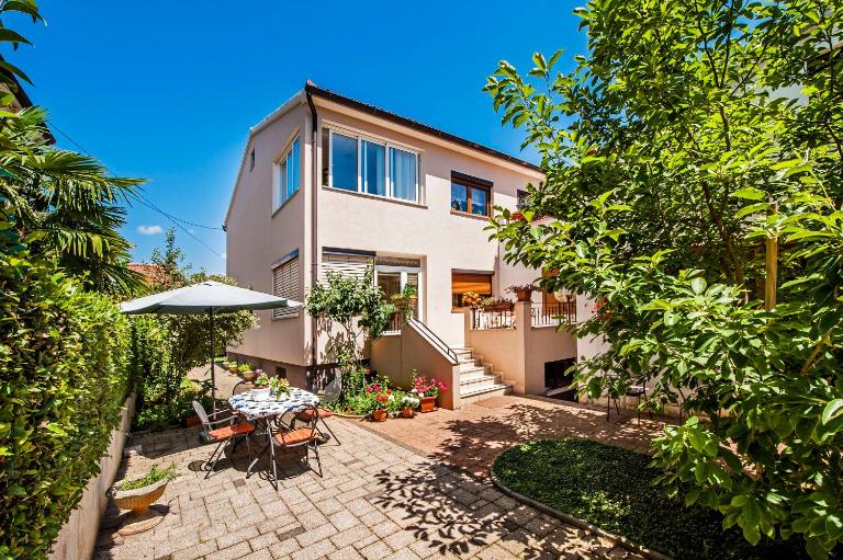 Apartments Karmen - Bed and Breakfast Rovinj