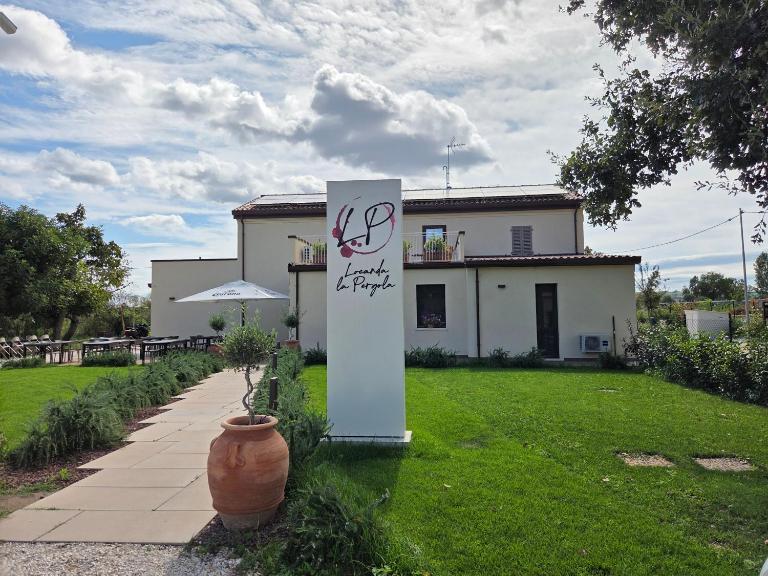Locanda la Pergola - Bed and Breakfast San Giovanni in Marignano