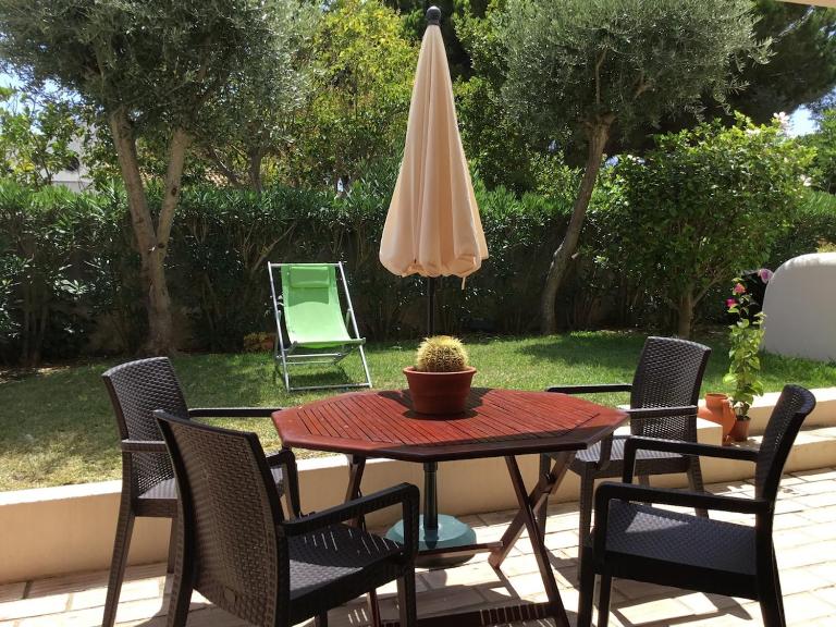 Apartment with pool close to beach - B&B Porches
