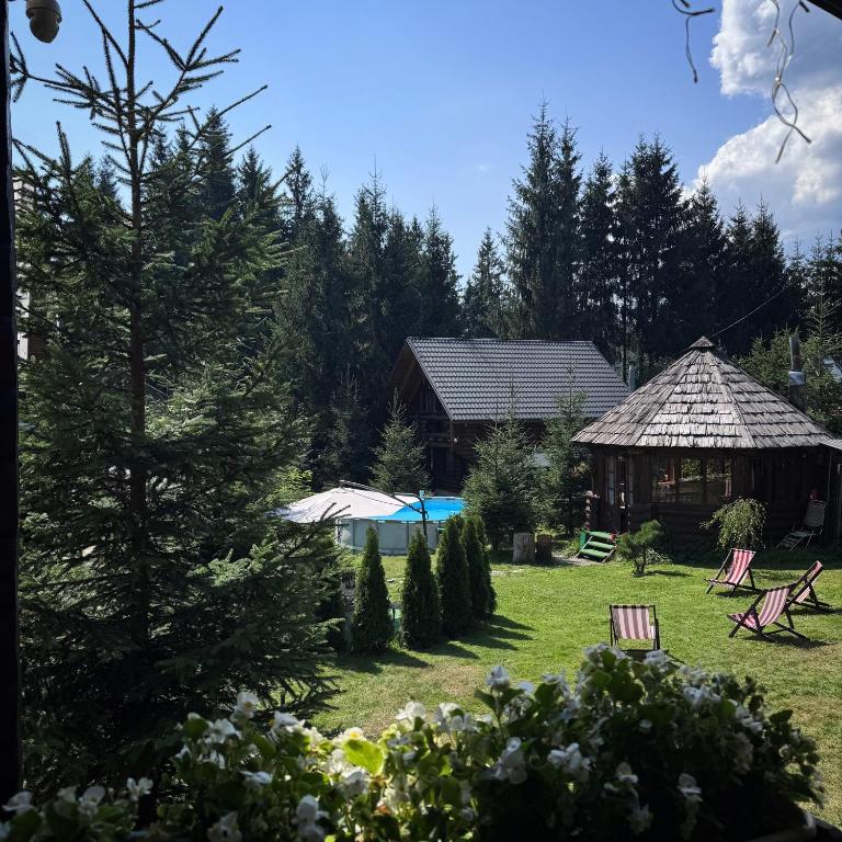 Cottage Karinka - Ferienwohnung Bukovel