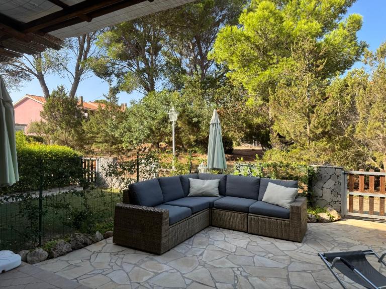 Casa Luna a Porto Pino - B&B Porto Pino