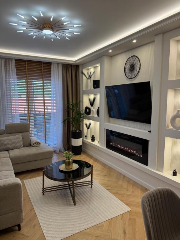 Apartament Anna De Lux z tarasem Zamość-Roztocze - B&B Zamość