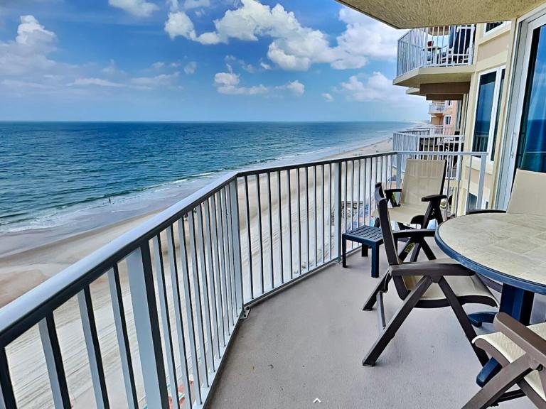 Shores Club 806 - B&B Daytona Beach