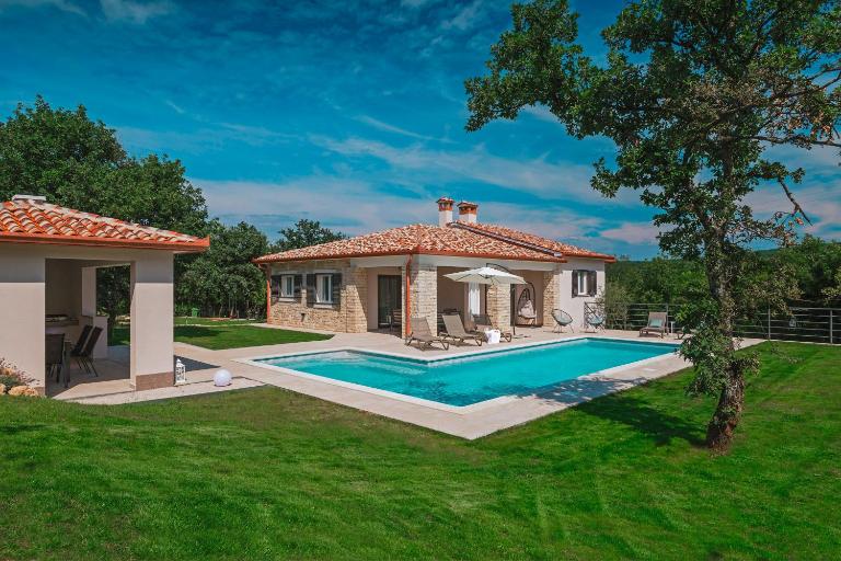 Villa Monte in Breg (Haus für 6 Personen) - B&B Labin