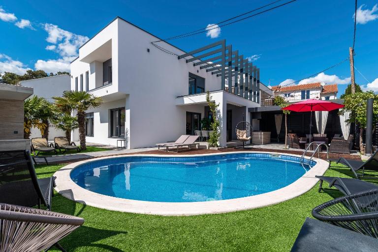 Villa Vodice in Vodice - Haus für 8 Personen - Ferienwohnung Vodice