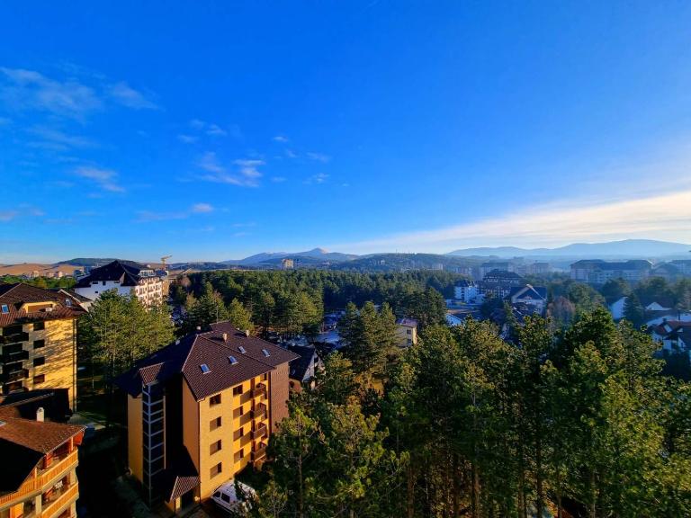 Leonardo 83 - Ferienwohnung Zlatibor