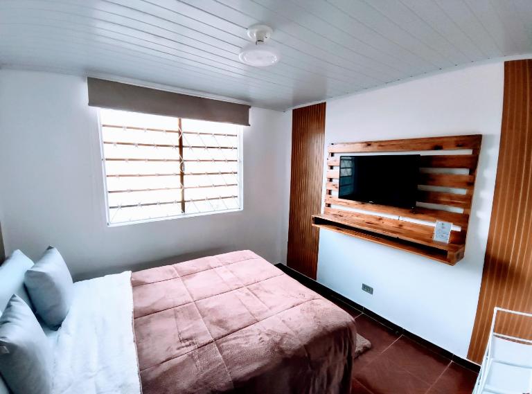 Suíte Nosso Abrigo - Jaguaribe 2km do Capivari - Chambres d'hôtes Campos do Jordão