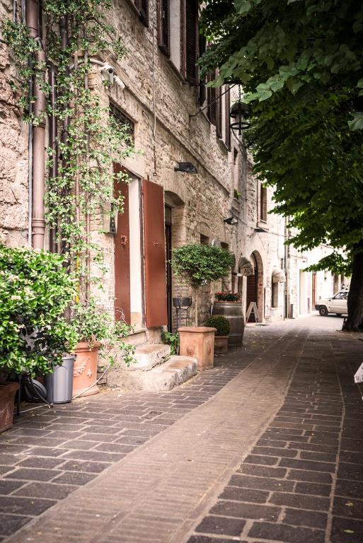 La piazzetta delle erbe - Bed and Breakfast Assisi