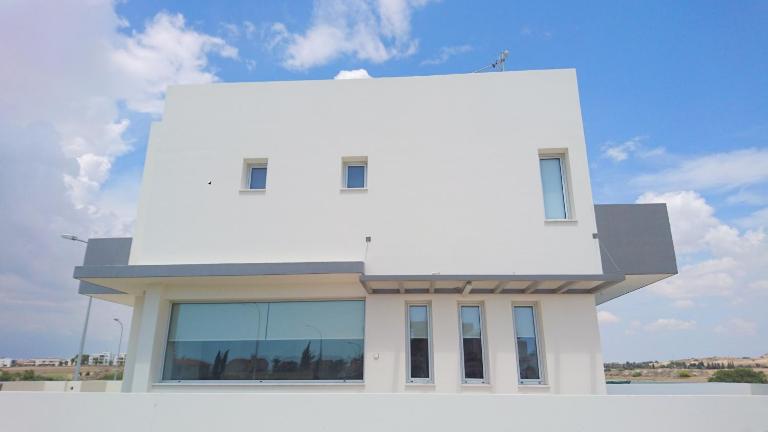 T&E Villa - B&B Larnaka