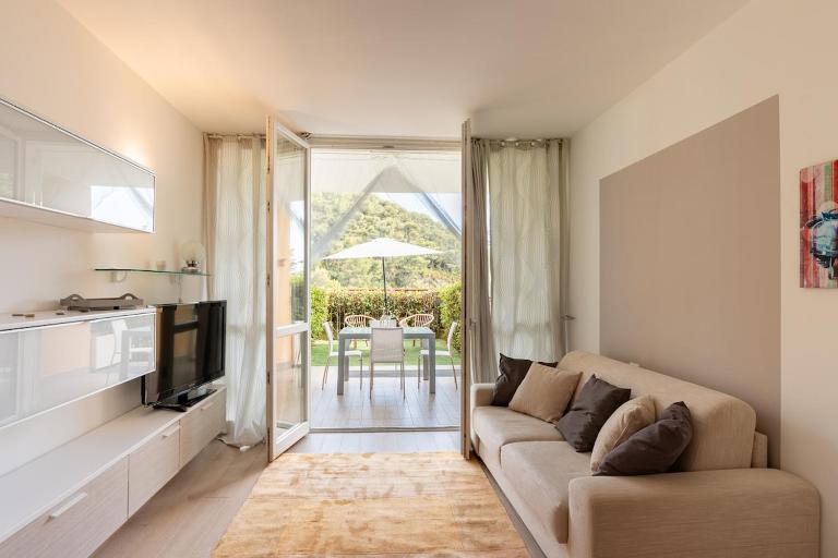 Lillo's Apartment - Relax & Pool - B&B Vallecrosia