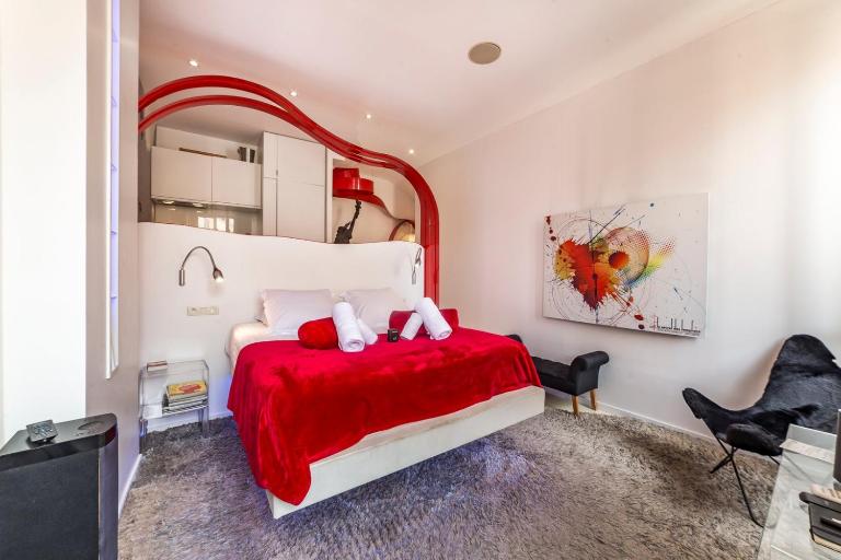 Suite Rouge • Expérience romantique & spa - Chambres d'hôtes Lyon