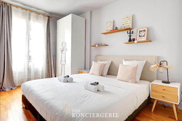 Appartement Prestigieux rue Faubourg Saint-Honore - B&B Paris