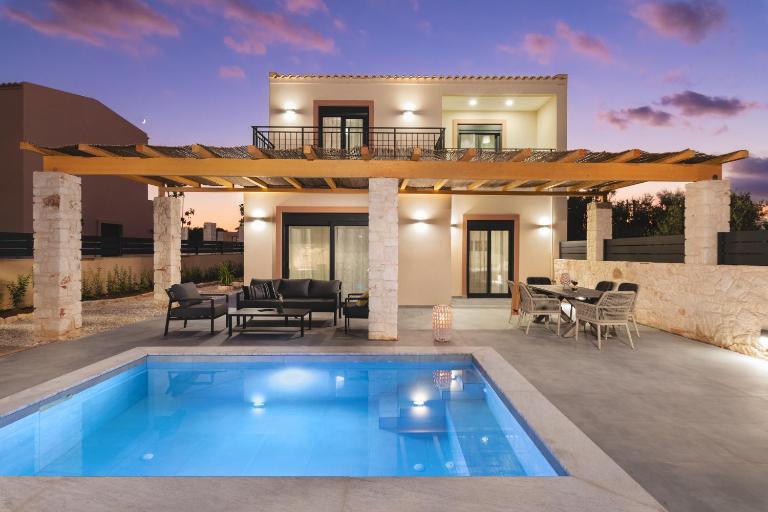 LUV Group of 4 Villas in Kathiana - Ferienwohnung Kathianá