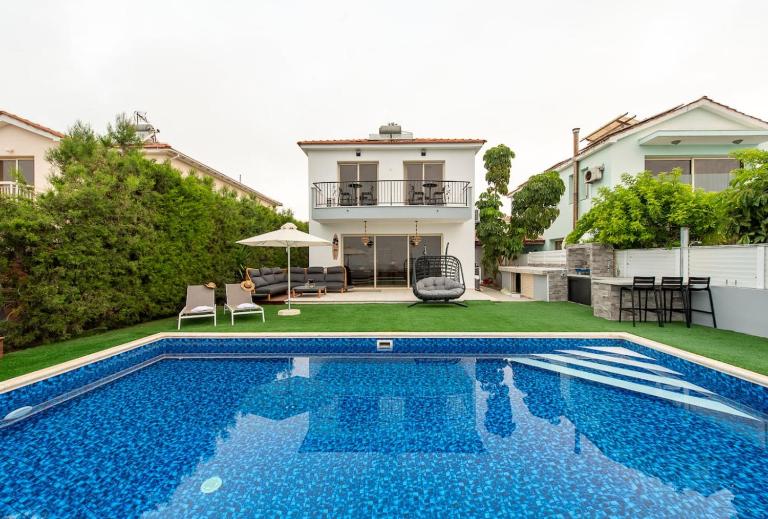 TelMar Royal Villa Sea View - Chambres d'hôtes Mazotós