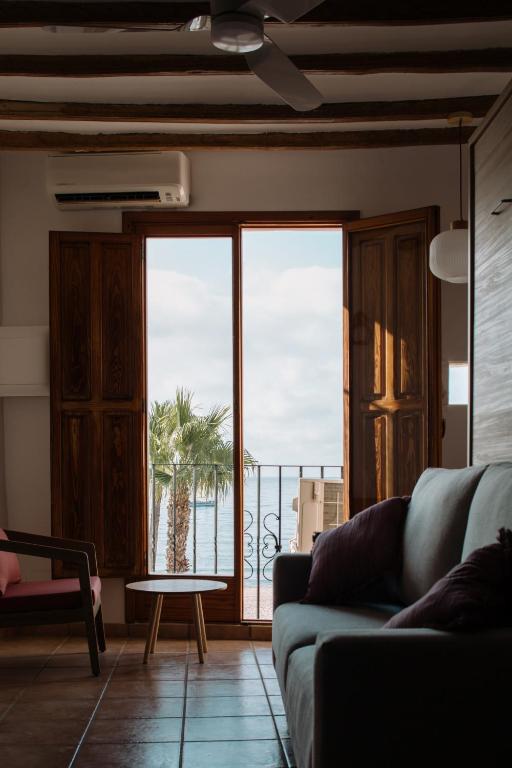 Esquerdo 22 by Seaward Suites - Ferienwohnung Villajoyosa