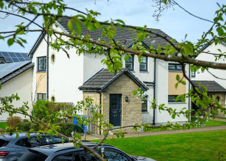 2 Bed Property, Beauly - B&B Beauly