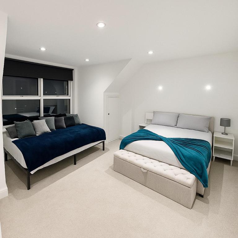 2 bed flat, sleeps 8, driveway, 5 Mins to Brixton - Chambres d'hôtes Londres