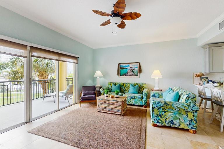 Palms of Treasure Island 108 - Ferienwohnung St. Pete Beach