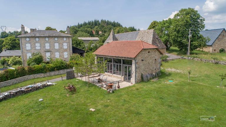 Demeure atypique - ancienne loge - B&B Saint-Gérons