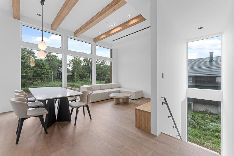 Mizuki Onsen Townhouses - Bed and Breakfast Niseko Town