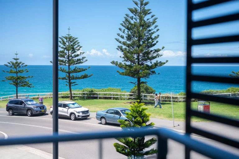 212 - Amazing Apartment - Near Beach - B&B Newcastle