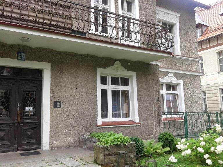 Apartamenty KAJA - Bed and Breakfast Kudowa-Zdrój