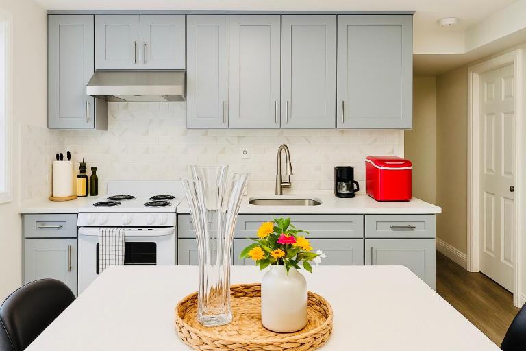 Comfort Stay by Stony Brook University & Hospital - B&B Centereach